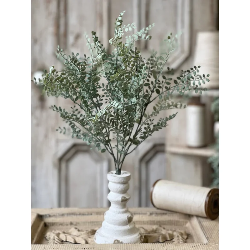 19″ Tatler Leaves Bush