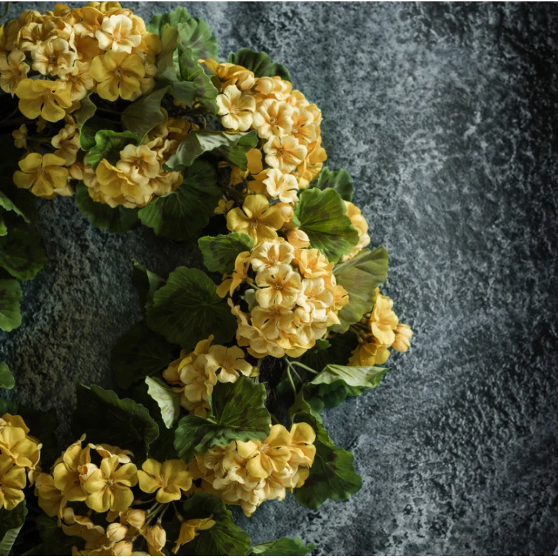 22″ Yellow Geranium Wreath